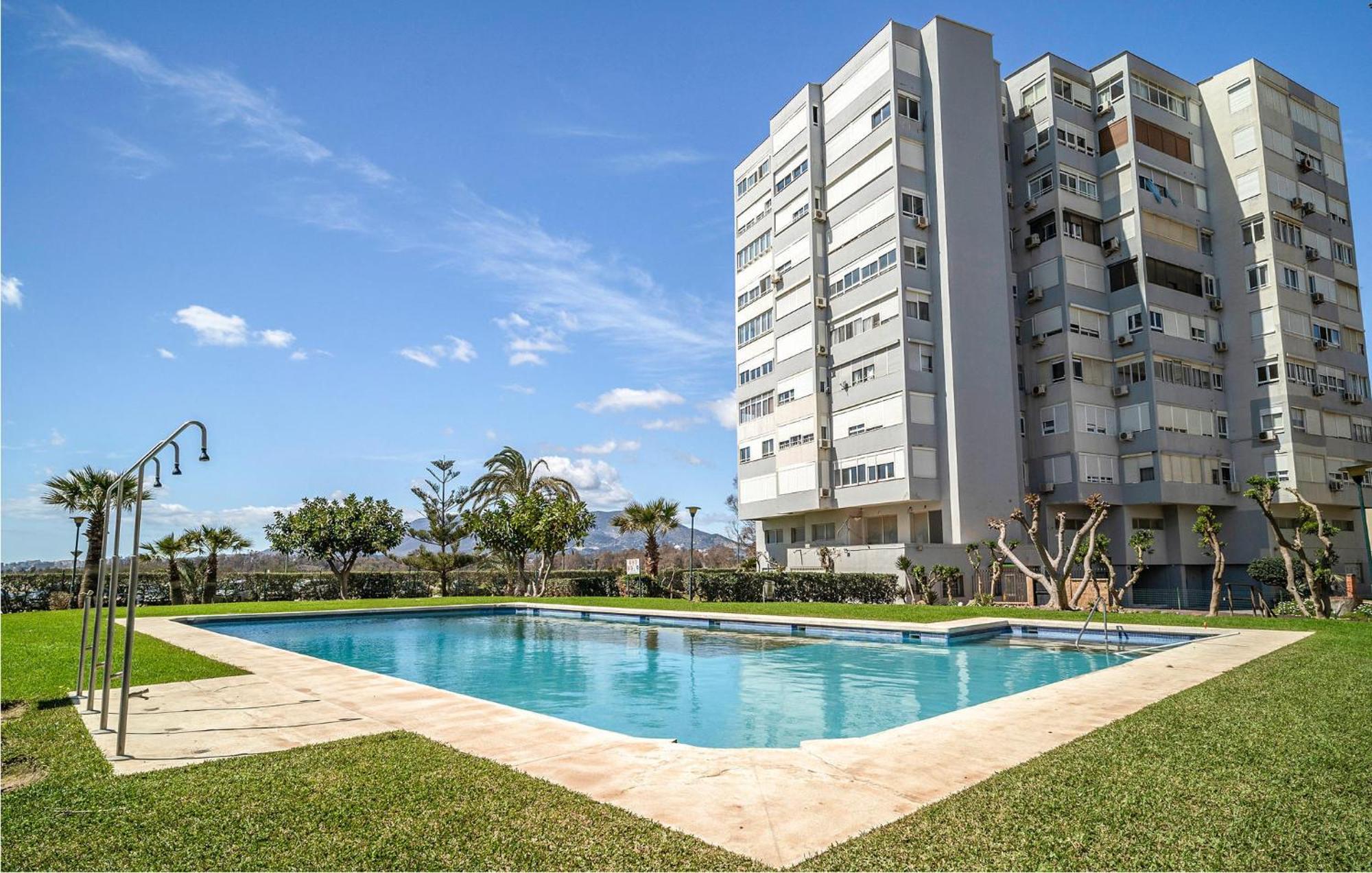 In With 1 Bedrooms, Wifi&outdoor Swimming Pool Málaga